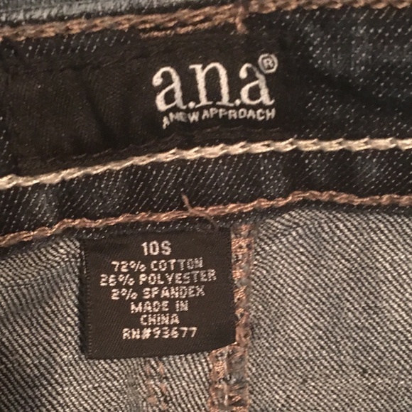 a.n.a Boot Cut Jeans - Stretchy - Size 10S - Picture 8 of 10